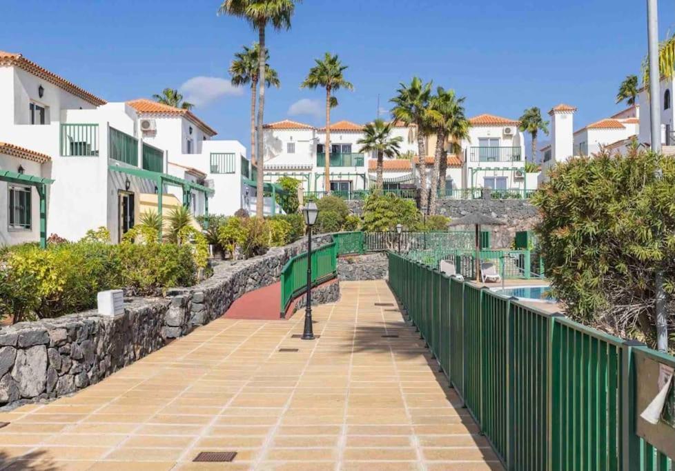 Palm Villa 1 Bed Apartment Overlooking Golf Course San Miguel de Abona Exterior photo